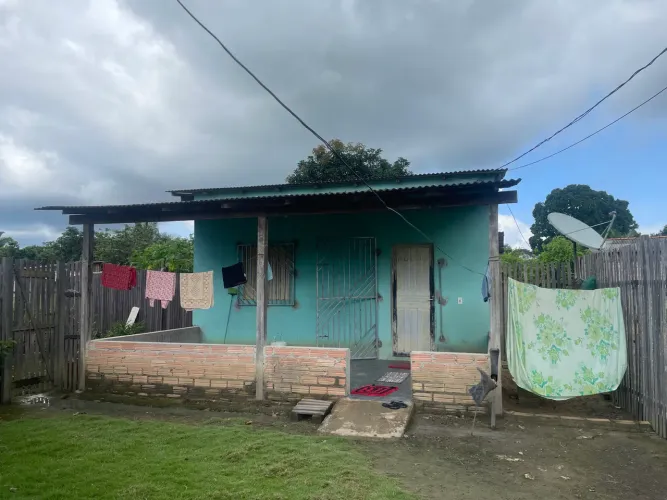 Casa com terreno na Comunidade São Jorge