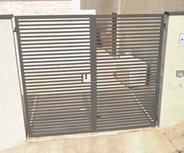 Portão de Ferro/Galvanizado 2,40m x 2,00m