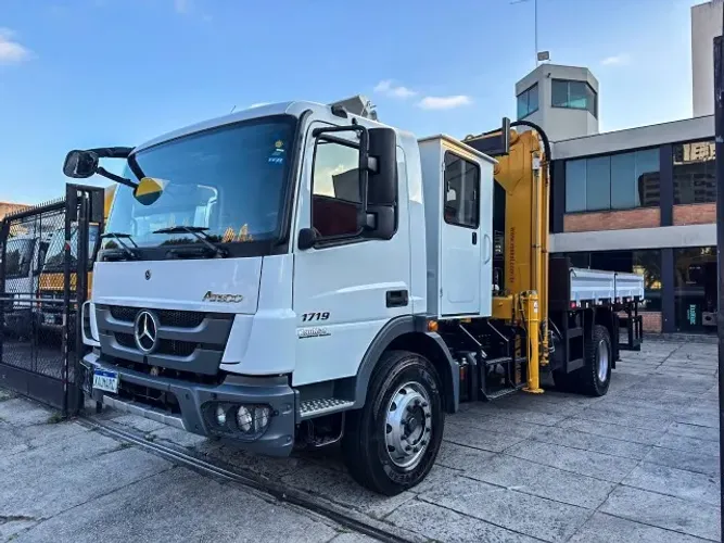 Mb 1719 Atego Ano 2024 Toco 4x2 Munk 16 Ton + Carroceria