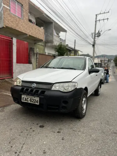 Fiat Strada 1.4 MPI Fire Flex 8V CS 2010
