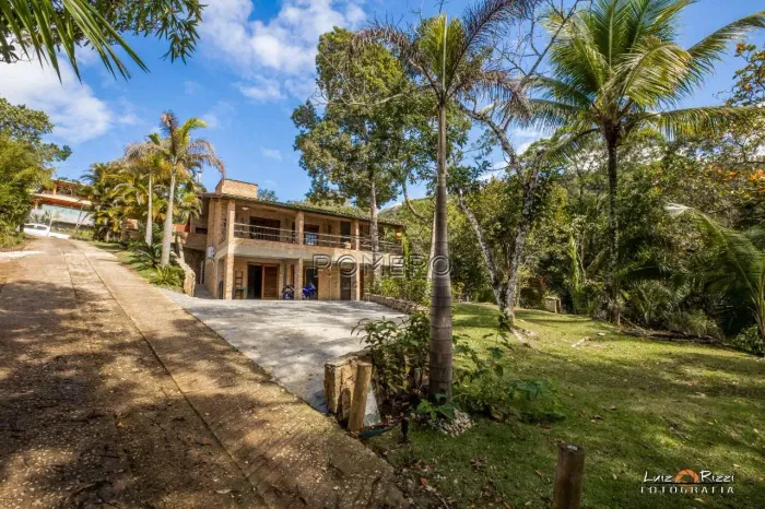 Casa com 3 quartos, Praia do Pulso, Ubatuba - R$ 3.3 mi, Cod: 2200