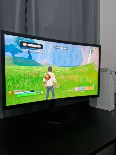 Monitor Game Samsung 24 FULL HD Curvo