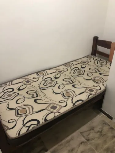 Quartinho tipo dependência