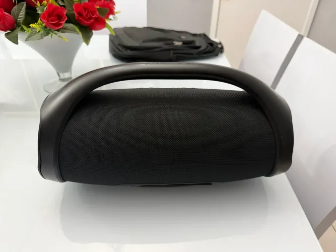 Boombox novíssima