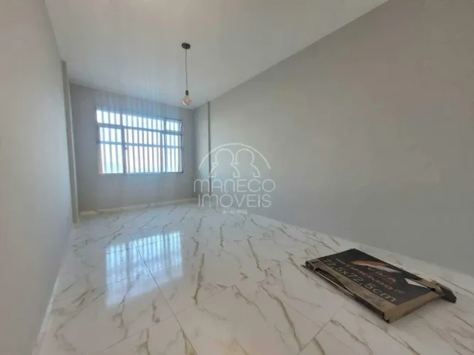 Kitnet residencial à venda em São Vicente com vista para o mar