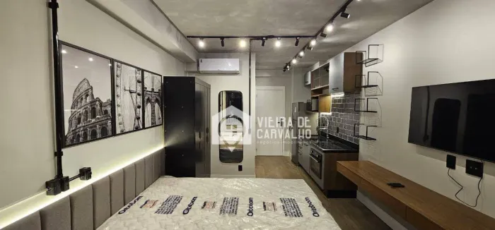 Studio de Alto Padrão ao Lado da Faria Lima Mobiliado, Andar Alto e Lazer Completo!
