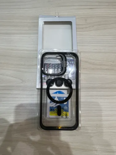 Capinha Acrílica MagSafe P/ iPhone com Apoio P/ Assistir + Proteção de Câmera