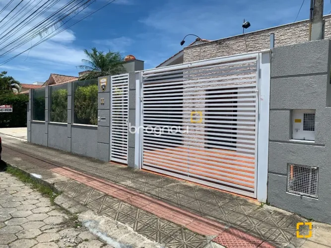 Brognoli Vende casa no Santa Mônica, Florianópolis