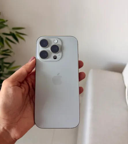 iPhone 16 Pro - 256GB