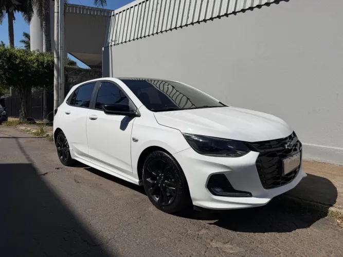 Chevrolet Onix RS 1.0 TB 12V Flex Aut. 4P 2021