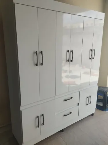 Guarda-roupa 6 portas branco - Ótimo estado