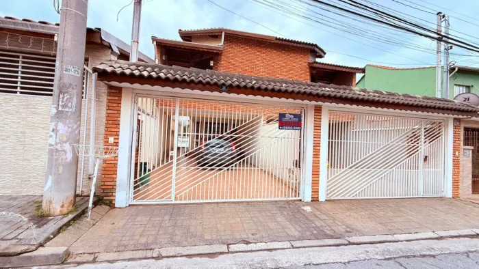 Sobrado em Guarulhos bairro Vila Augusta com 3dorm 1suíte 4vagas - aceita financiamento