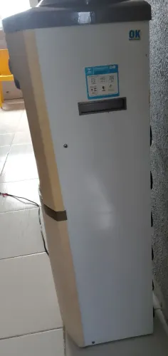 Bebedouro de Água Esmaltec de Coluna