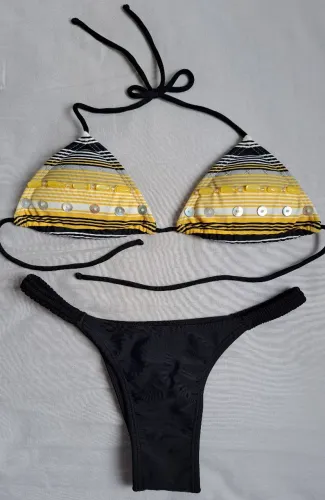 Biquíni com bojo cortininha P/M