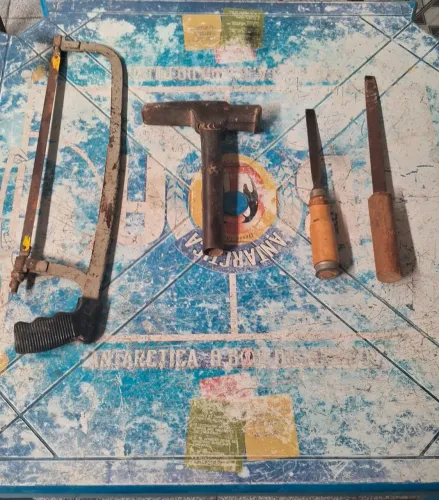 Kit Arco de Serra, Martelo de Pedreiro e 2 Formão