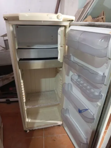 Vendo geladeiras de todos os tamanhos 