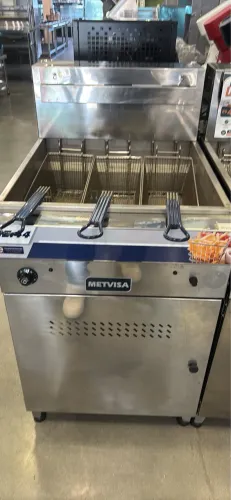 Fritadeira elétrica 3 cestos Metvisa