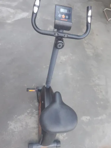 Bicicleta Ergométrica Athletic 210bv