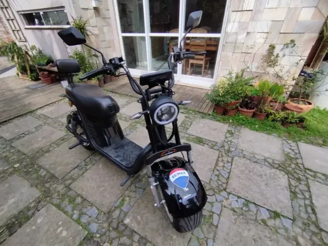 2026 Electromobi X12