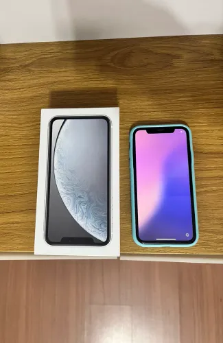 iPhone XR em perfeito estado