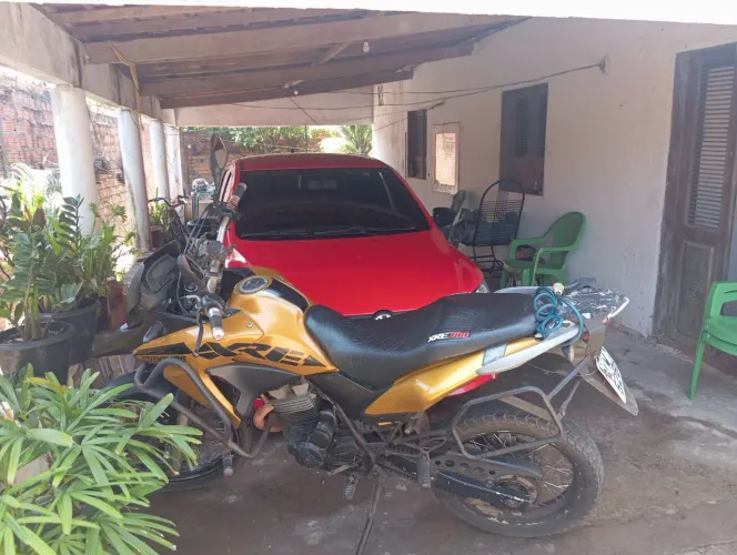 XRE 300 2011 vender