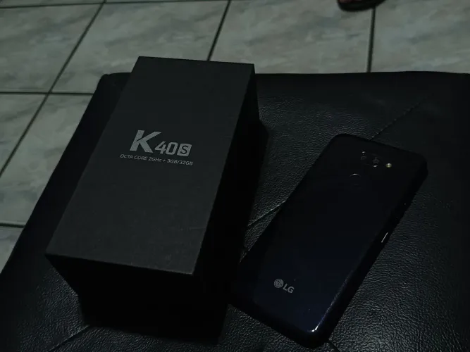 LG K40S 32GB 3GB RAM Preto - Semi Novo com Caixa e Capinha!
