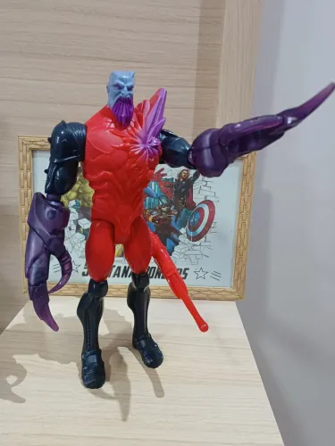 Maxtill 30cm original marca Hasbro