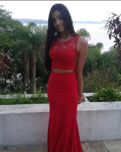 Conjunto vermelho - Cropped e saia longa