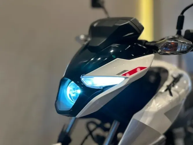 BAJAJ PULSAR N150 2026