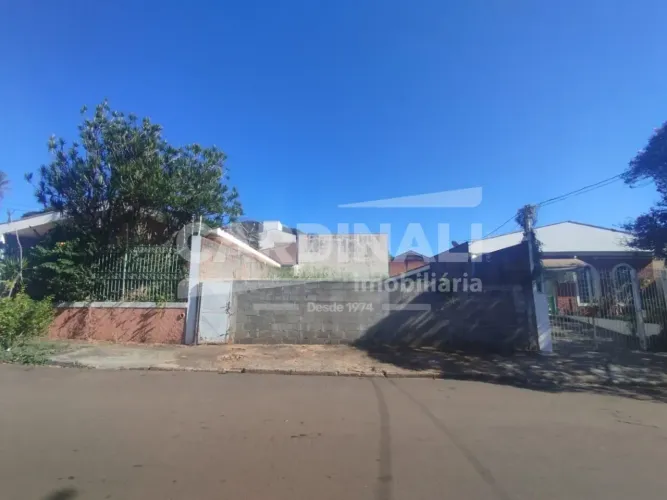 Terreno Padrão em São Carlos