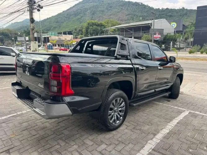 Mitsubishi TRITON HPE 2.4 CD 4X4 TB Diesel Aut. 2026