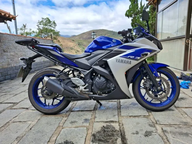 Yamaha R3 2016