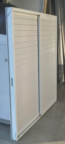 Janela De Alumínio Branco Com Veneziana Integrada 1,20 X 1,20 (Novas)