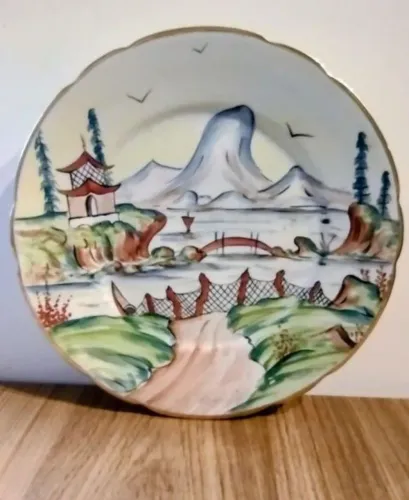 Prato Decorativo Monte Fuji de Parede em Porcelana