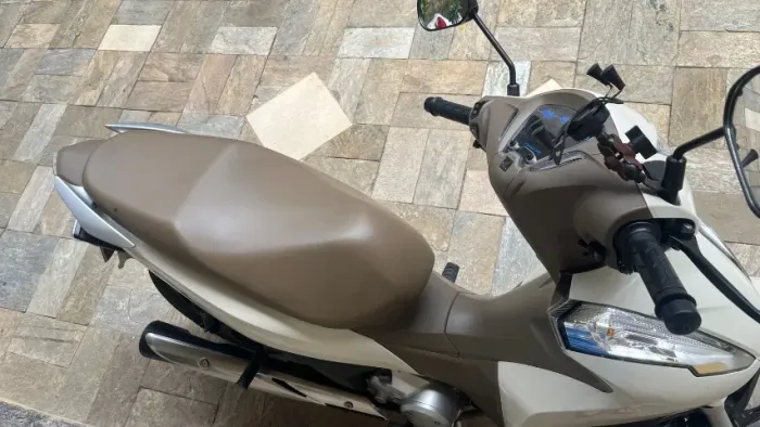  vendo honda biz 125 , ano 2024