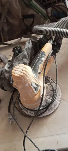 Lixadeira Vonder LPV750W