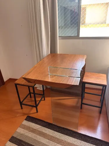 Mesa de bar
