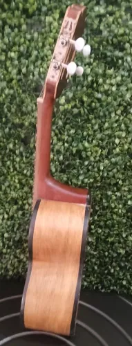 Cavaquinho Leite Luthier Elétroacustico caixa larga