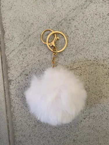 chaveiro de pompom