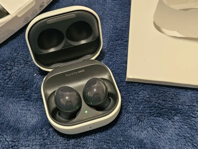 Galaxy Buds 2 pouquíssimo usado