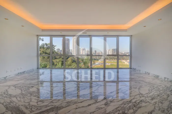 Casa a venda no Condomínio Jardim Vitoria Régia Panamby com 6 quartos suites.