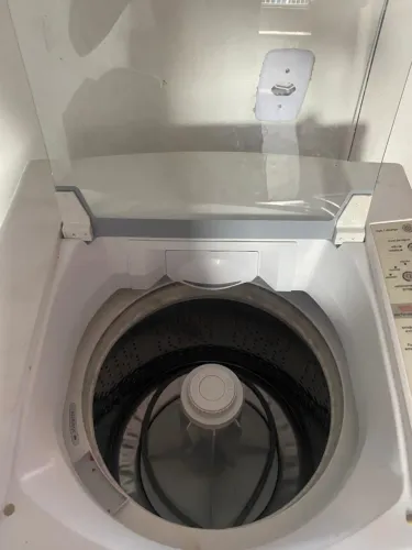 Máquina de lavar roupa 