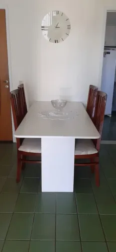 Mesa c/ 4 cadeiras