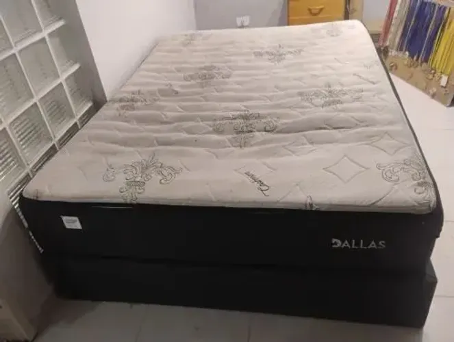 Cama box casal