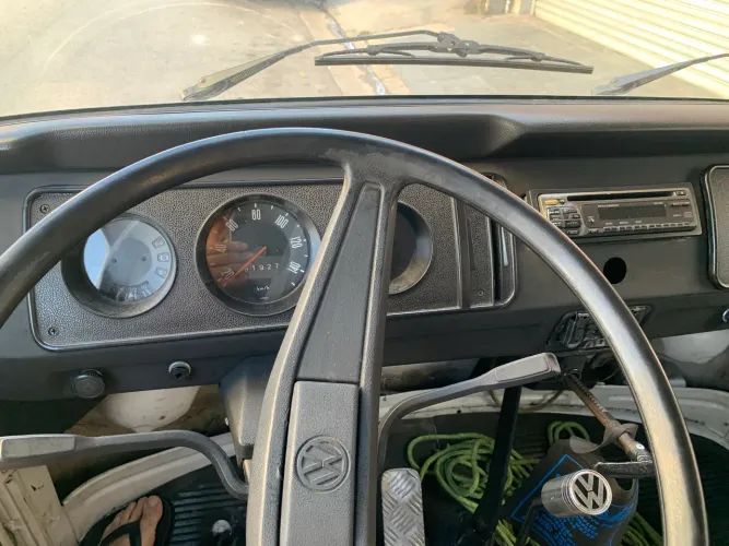 Volkswagen Kombi Standard/ Luxo/ Serie Prata 1992