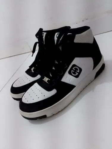 Tênis Ollie Originals Cano Alto Preto e Branco