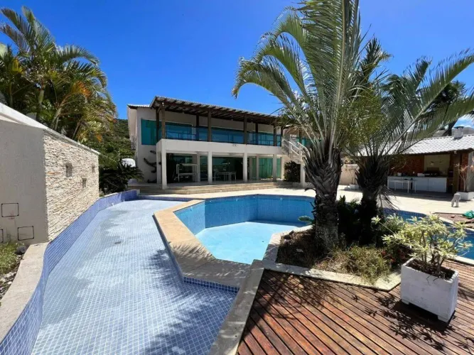 CASA DE LUXO À VENDA COM PROJETO MODERNO, GAMBOA - CABO FRIO