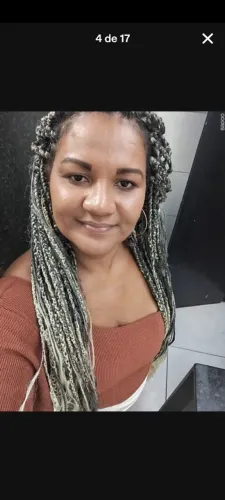 Acompanhante hospitalar, cuidadora idosos.