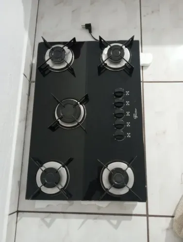 Vendo este fogão 5 bocas tudo funcionando não entrego
