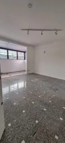 ACEITO TERRENO NA PERMUTA TOTAL - SALA COMERCIAL GUANABARA